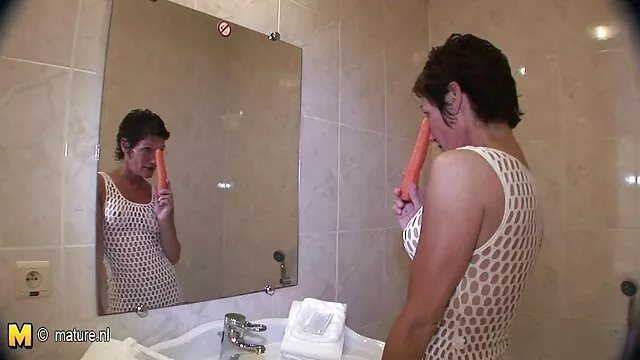 Enfermera sexy hace bien su trabajo videos pornos de abuelas en español