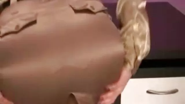 Entrevista de Bambi Woods viejitas cojiendo con negros y espectáculo en vivo (mejor calidad)