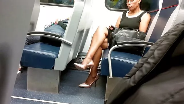 Sexy piel de luz en la máquina de videos pornos viejos con adolecentes follar